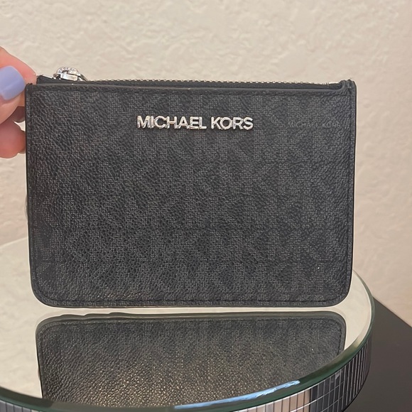 Michael Kors Handbags - Michael Kors Jet Set Travel Small Top Zip Coin Pouch ID Holder Wallet MK Black